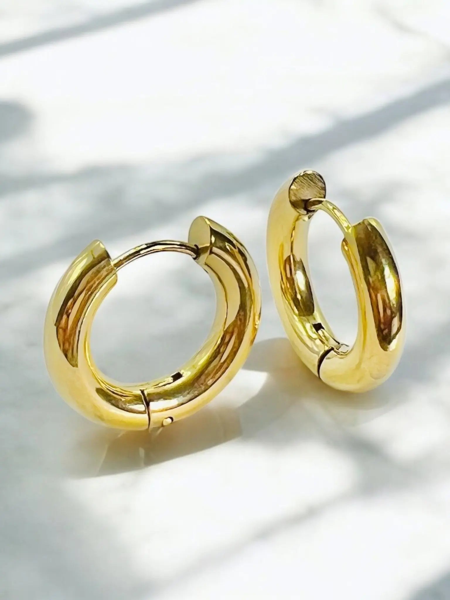 Lustra Hoop Earrings - Laliyo Bedminster