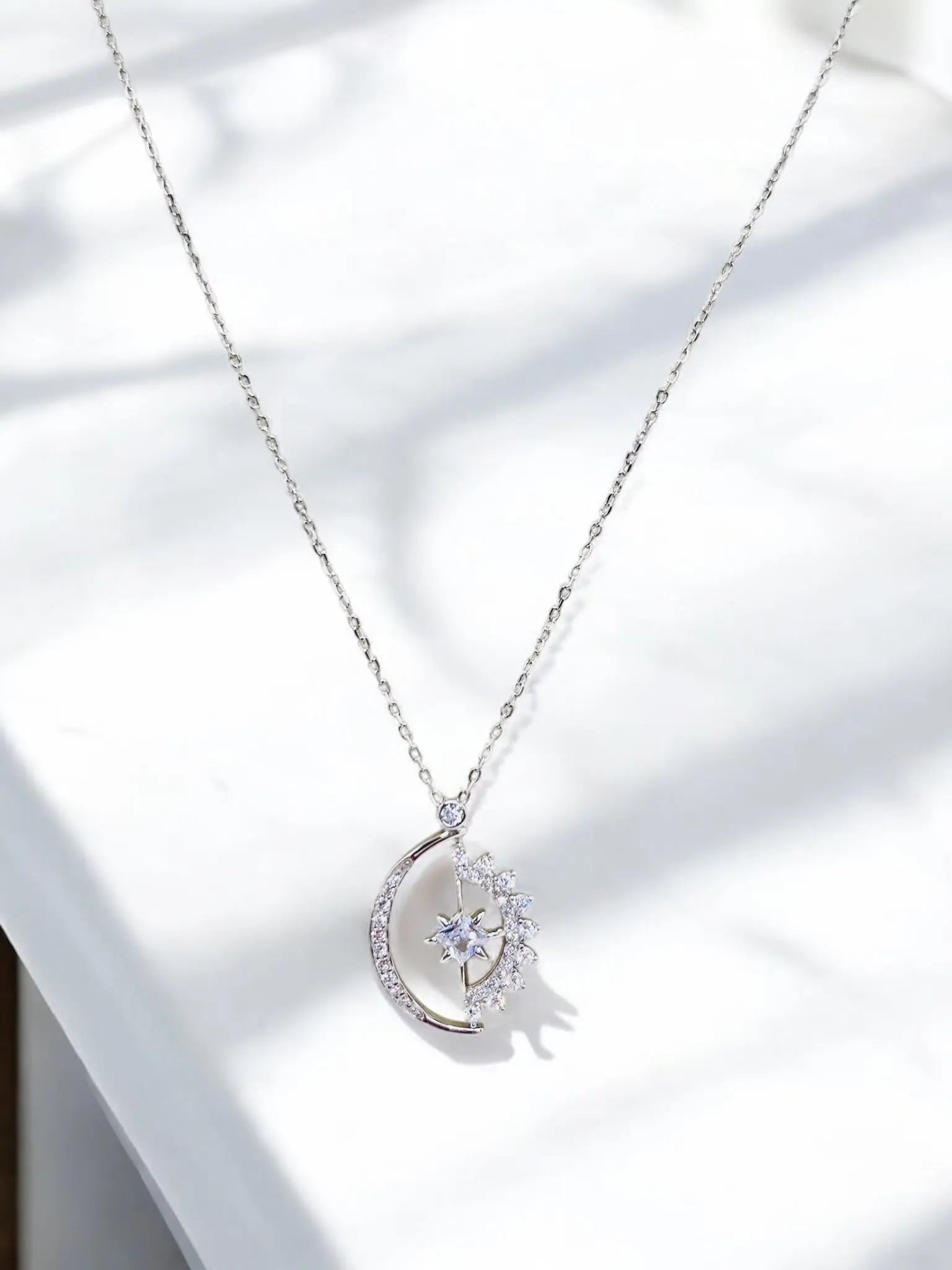 Twilight Kiss Necklace - Laliyo Bedminster