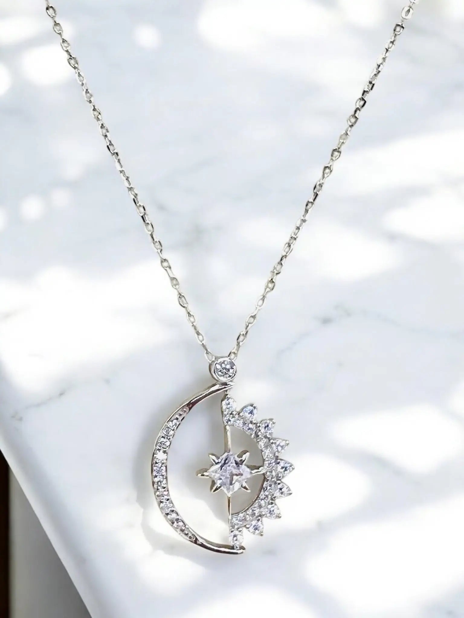 Twilight Kiss Necklace - Laliyo Bedminster