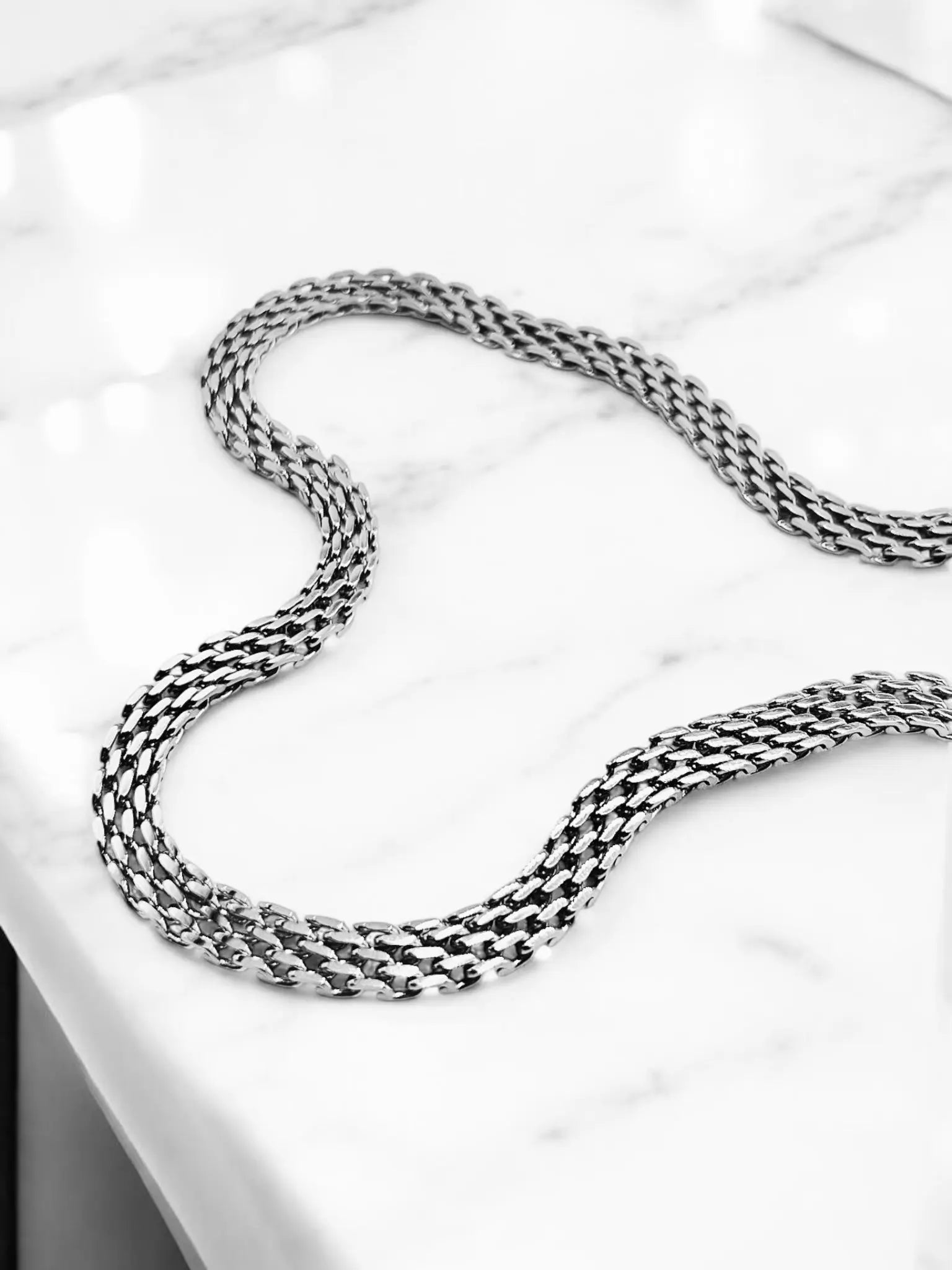 Gilded Armor Necklace - Laliyo Bedminster