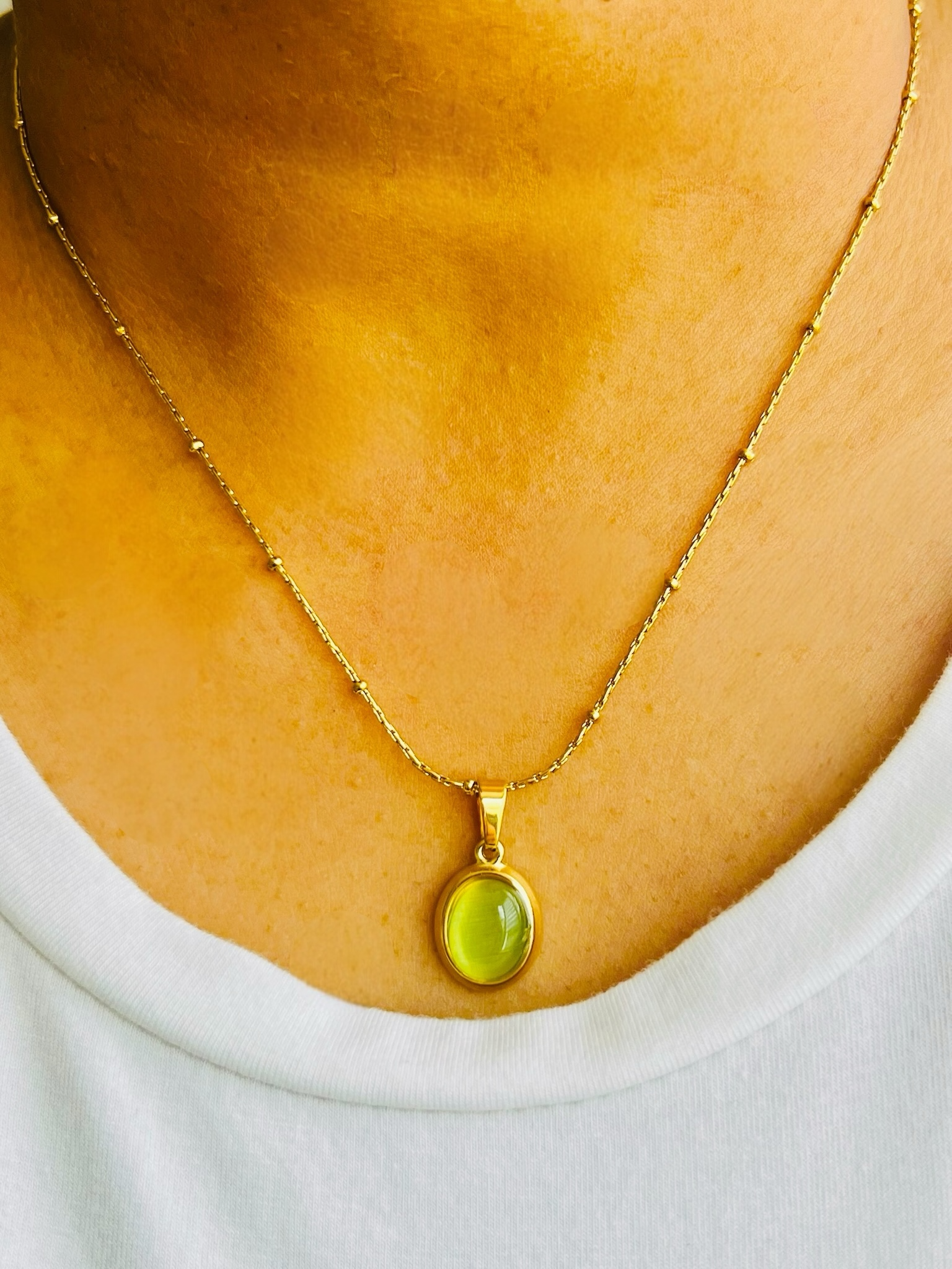 Aura necklace