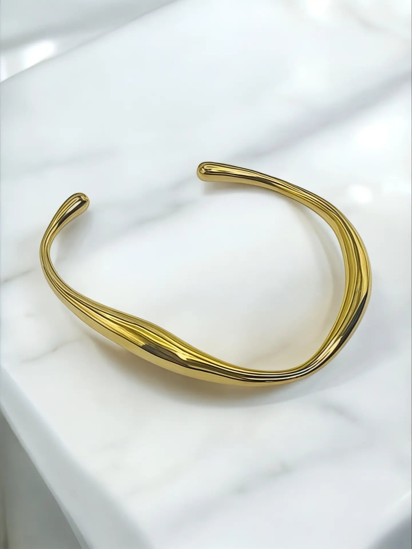 Solvyn Bangle - Laliyo Bedminster