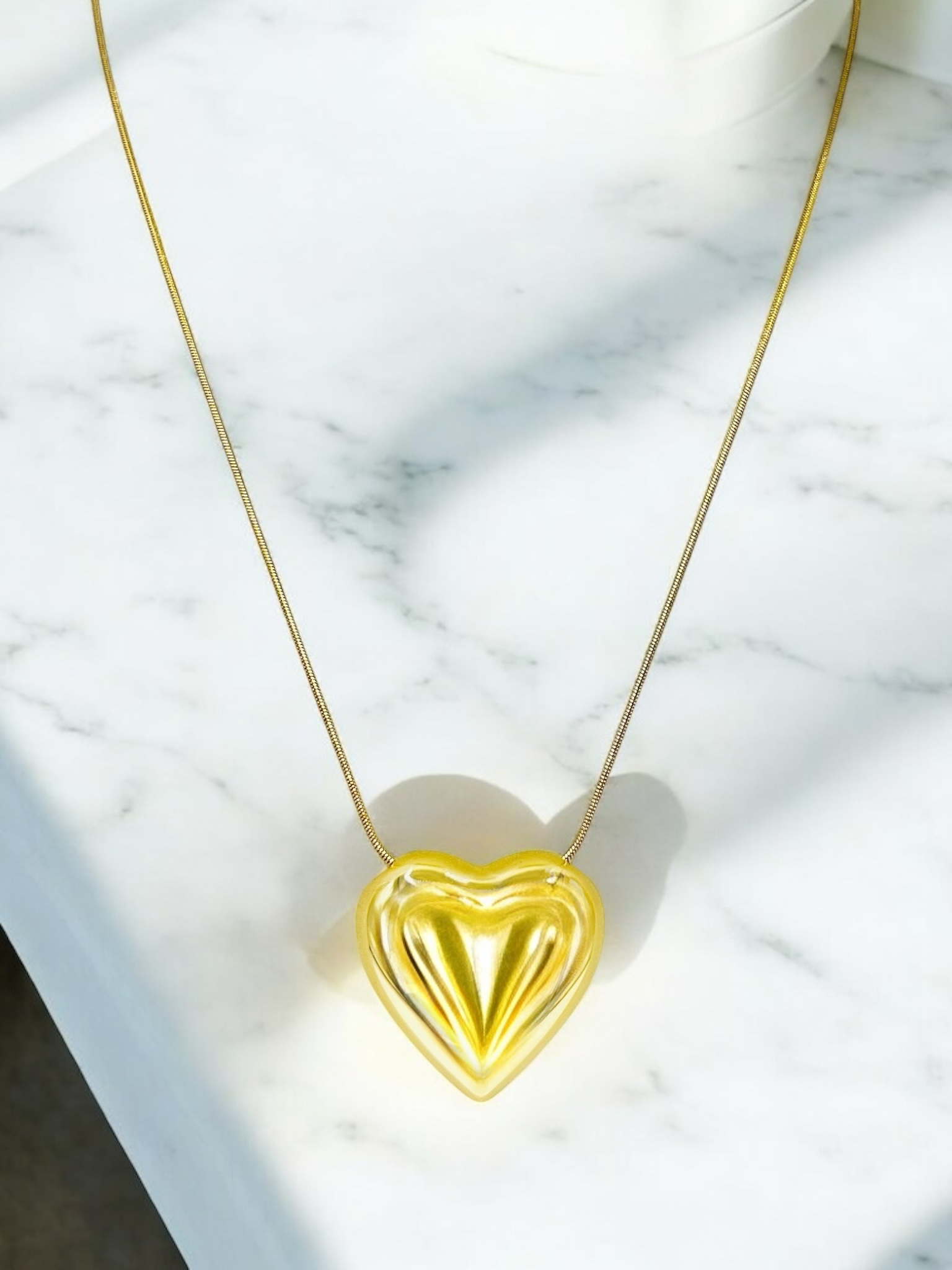 Elegant Bold Heart Pendant Necklace