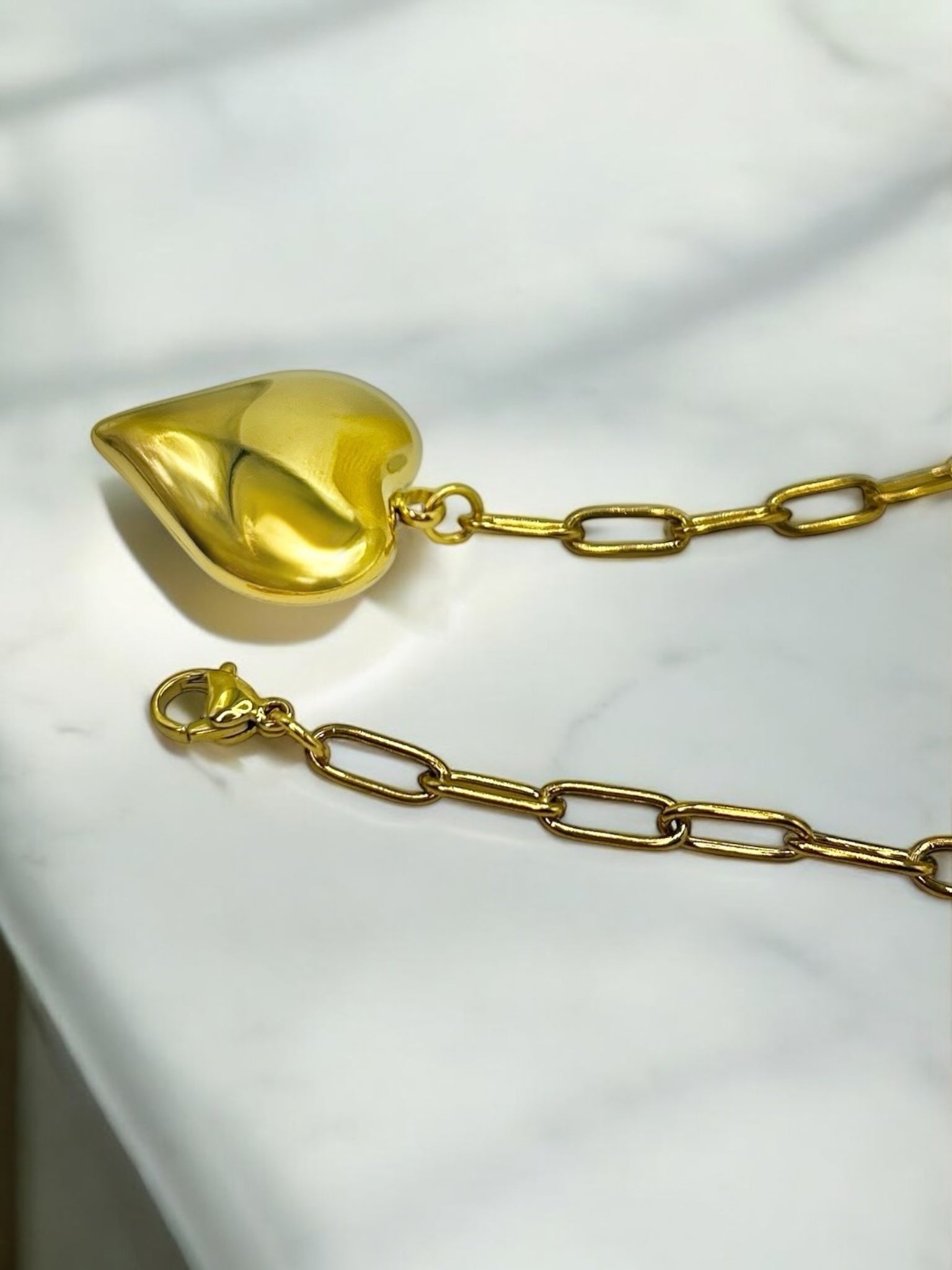 Vita Heart Necklace