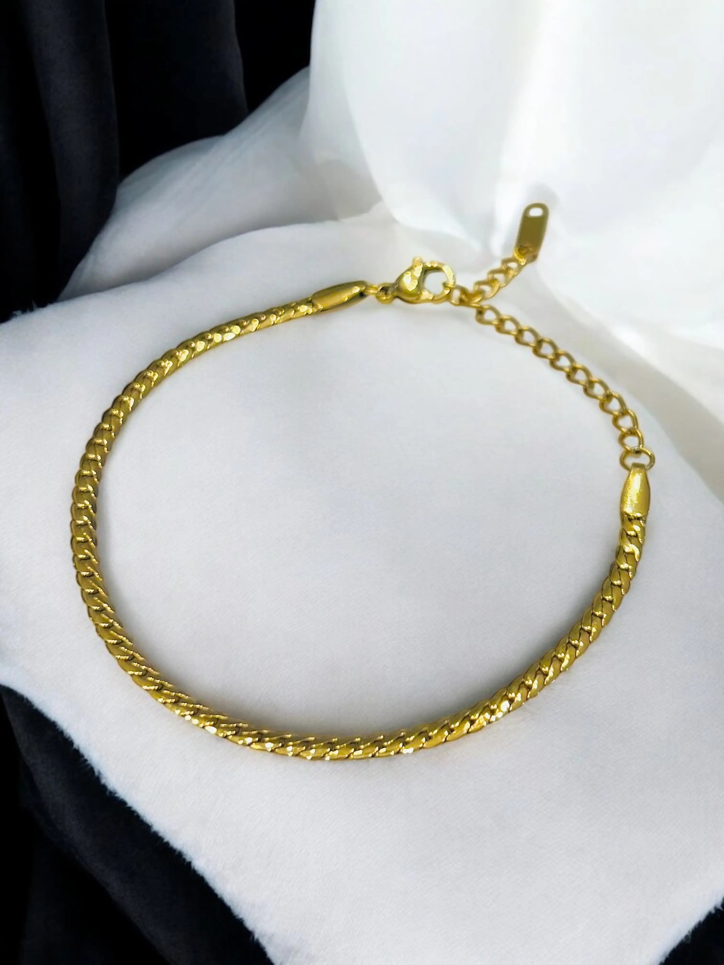 Aurenza Bracelet - Laliyo Bedminster