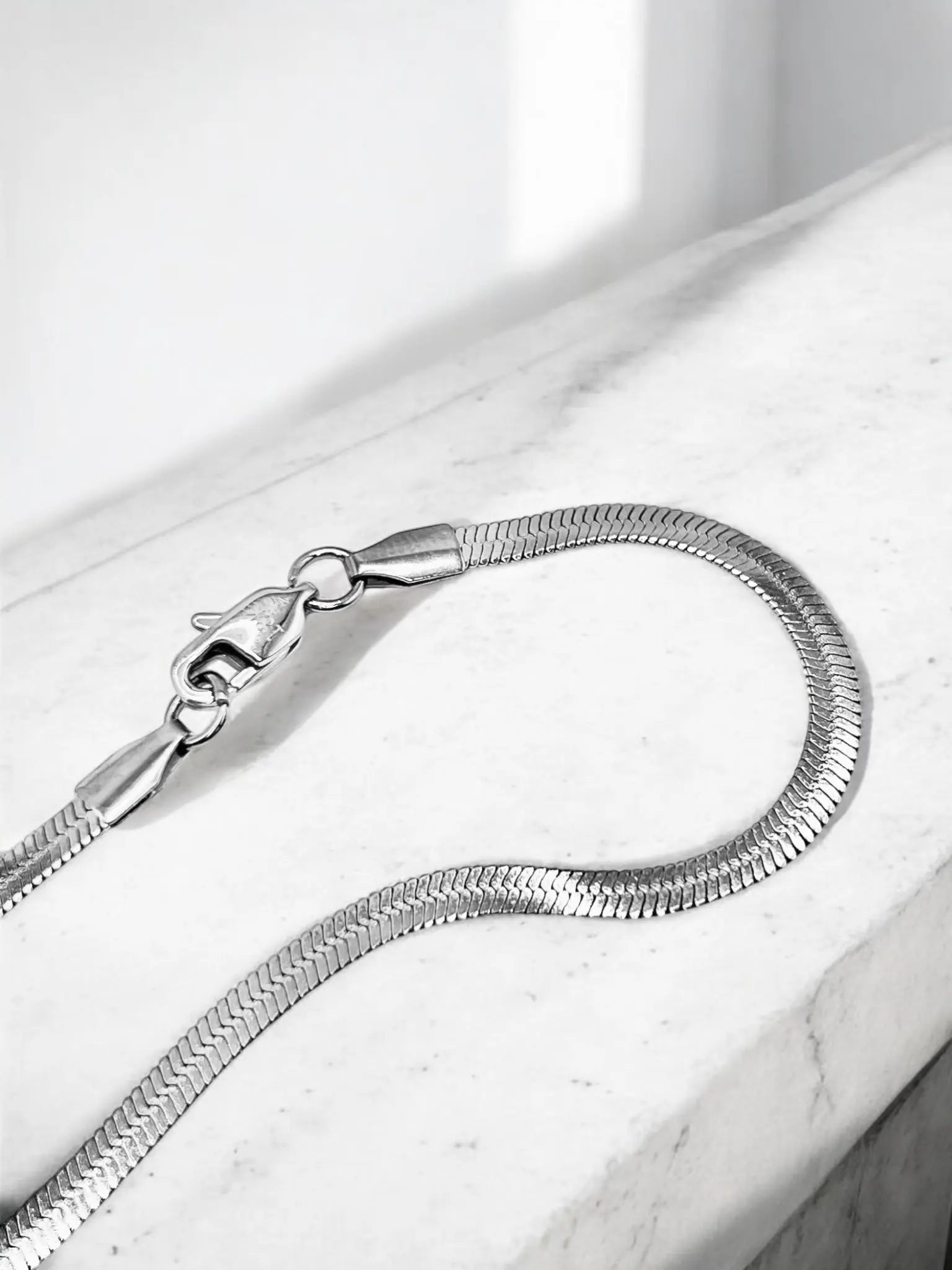 Amber Flow Necklace - Laliyo Bedminster