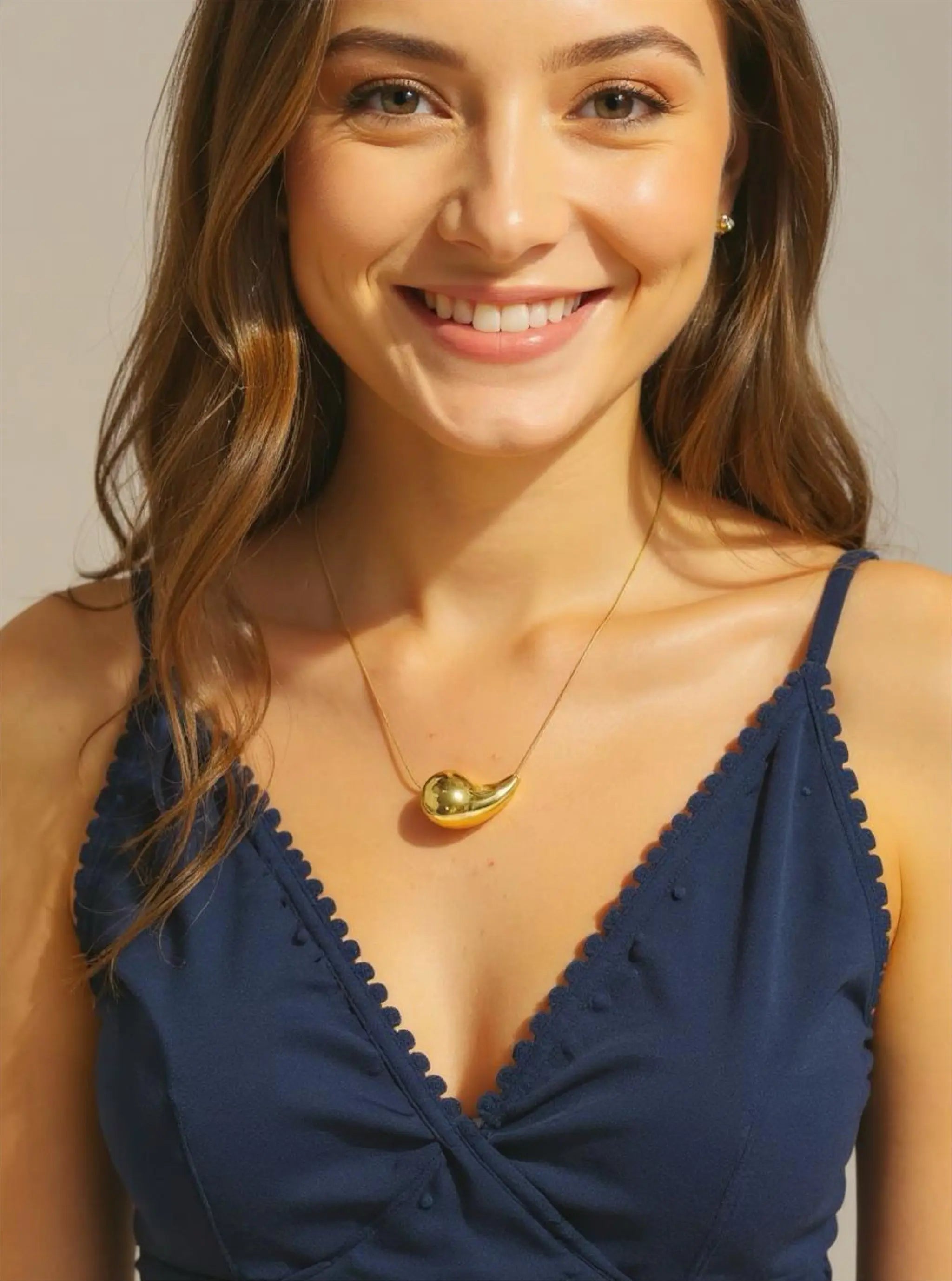 Melted Muse Pendant Necklace - Laliyo Bedminster