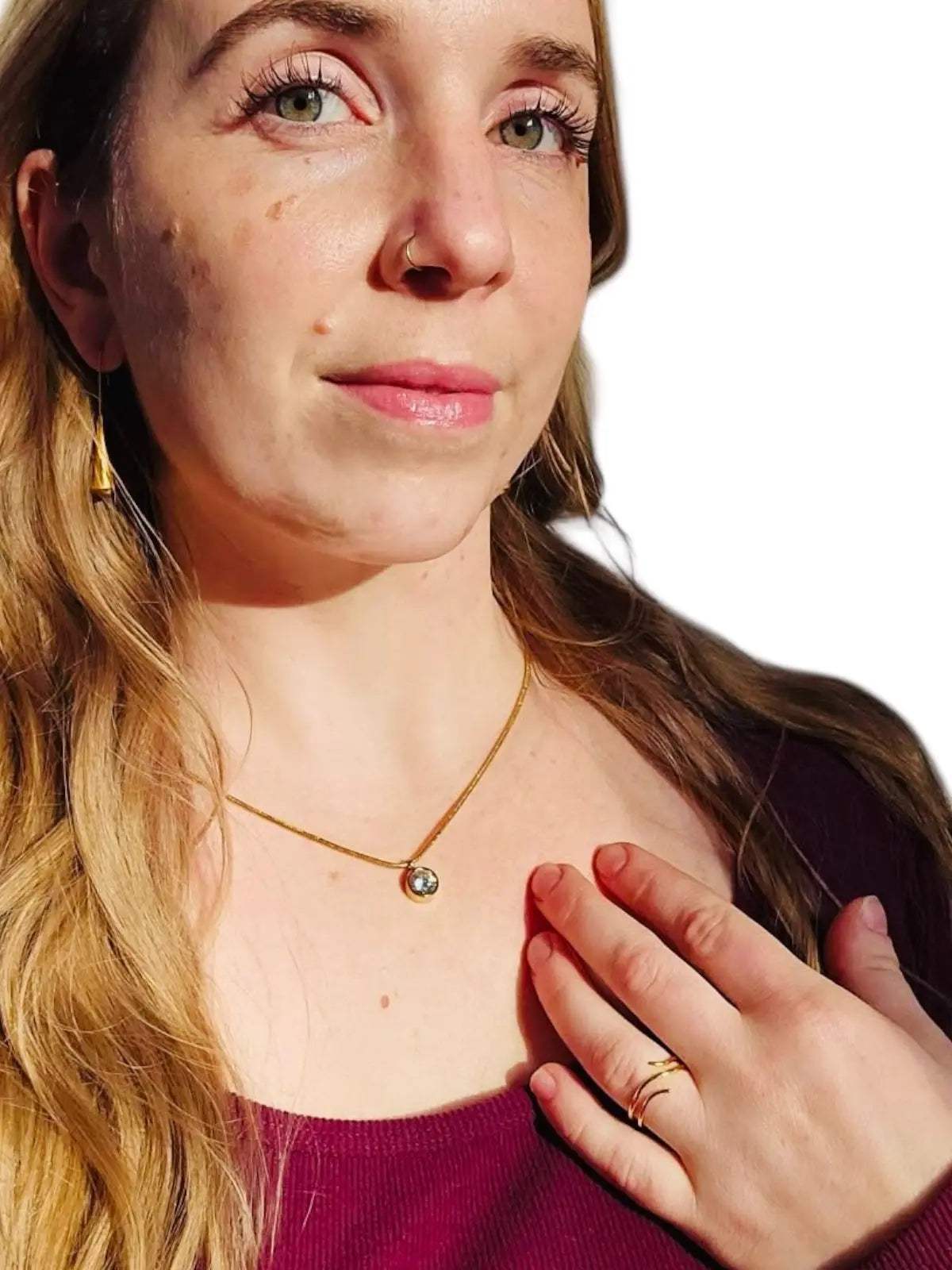 Celestia Glow Necklace Elegant Gold Zircon Pendant Necklace