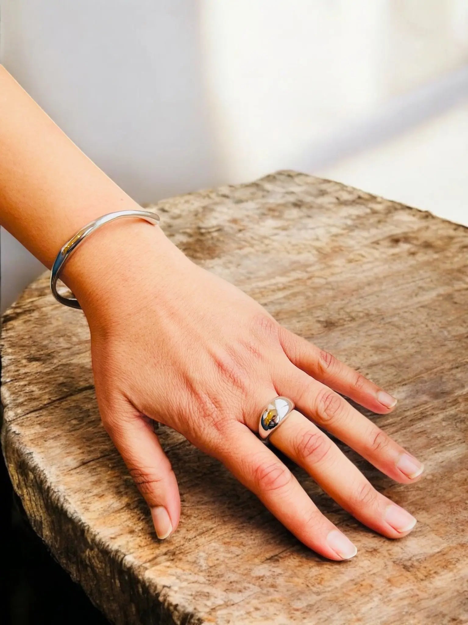Solvyn Bangle - Laliyo Bedminster