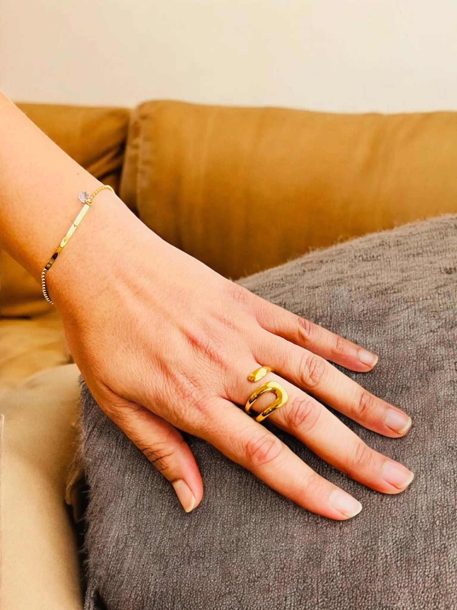 Zirelle Beam Bracelet - Laliyo Bedminster