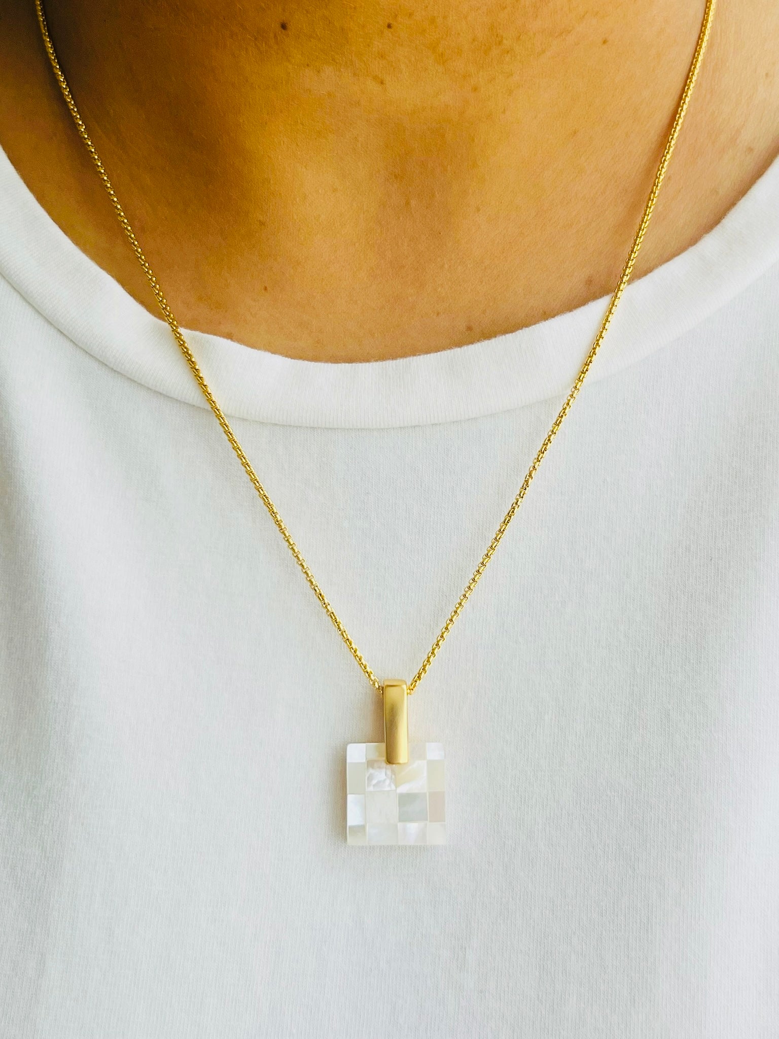 Square necklace