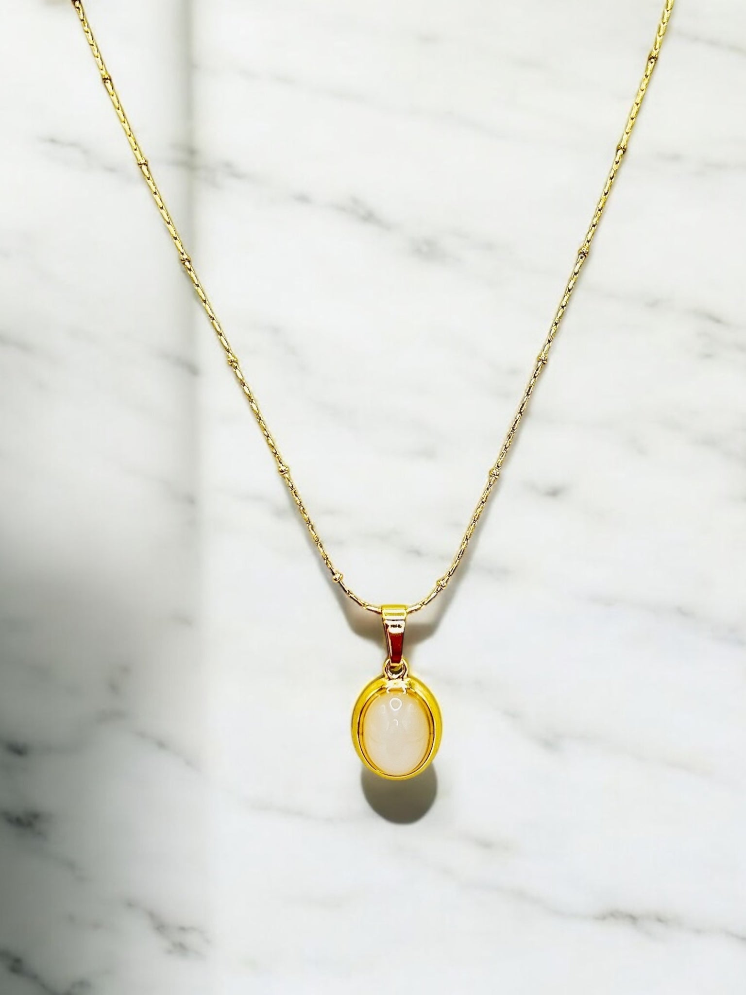 Aura necklace