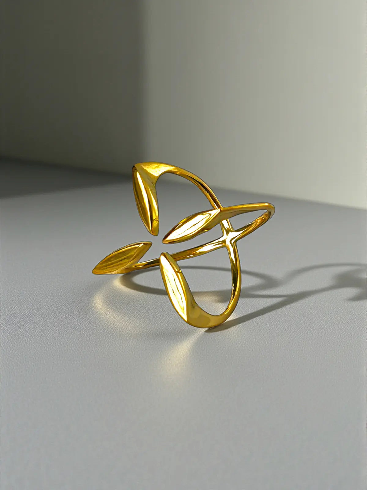 Elysia Leaf Cuff - Laliyo Bedminster