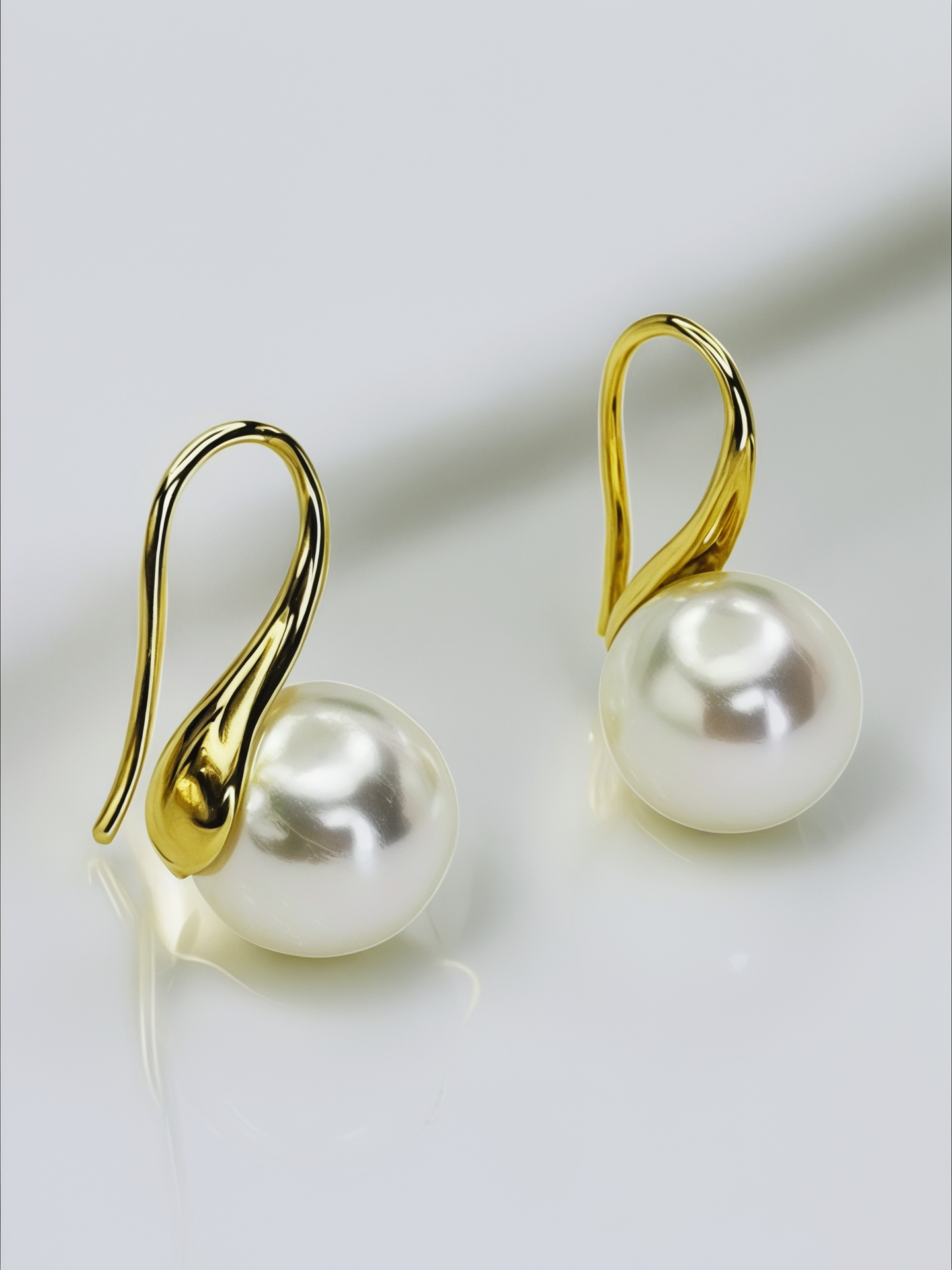 Elaris Pearl Drops