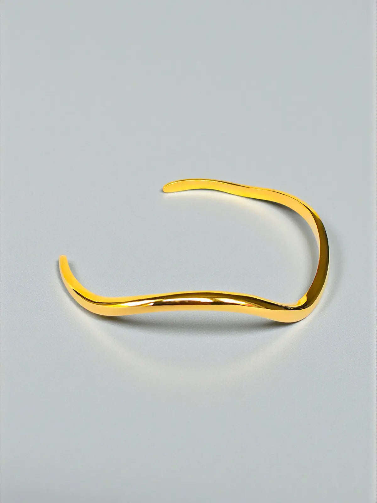Wave Luxe Cuff - Laliyo Bedminster